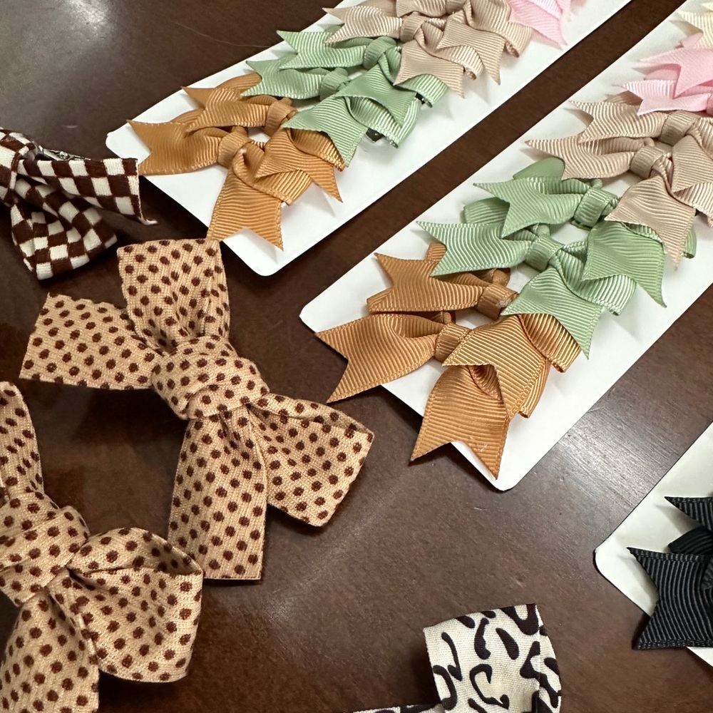 NEW Girl Bows